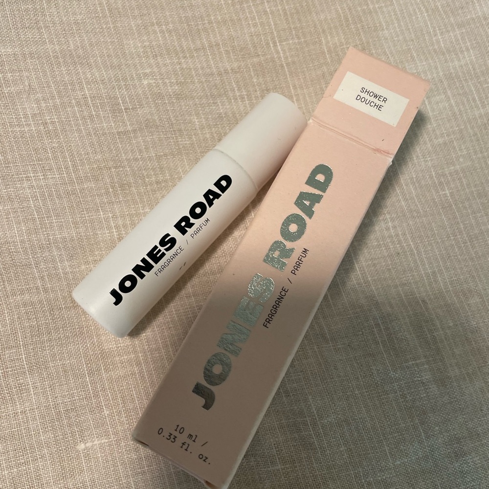 Jones Road Fragrance Shower Roller ball NIB